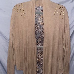 Discreet Cardigan